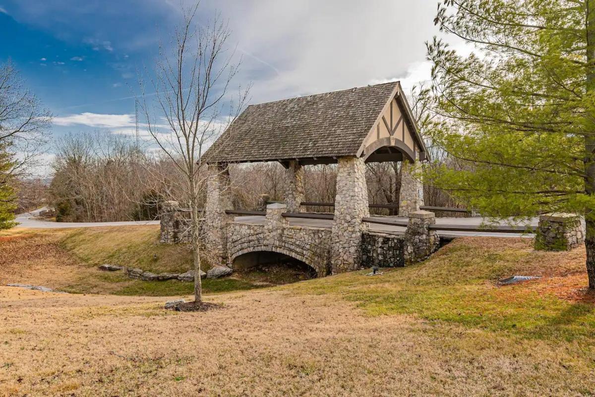 Golf On Site - Walk-In Shower - Jetted Tub - Free Attraction Tickets Included Branson Exterior foto